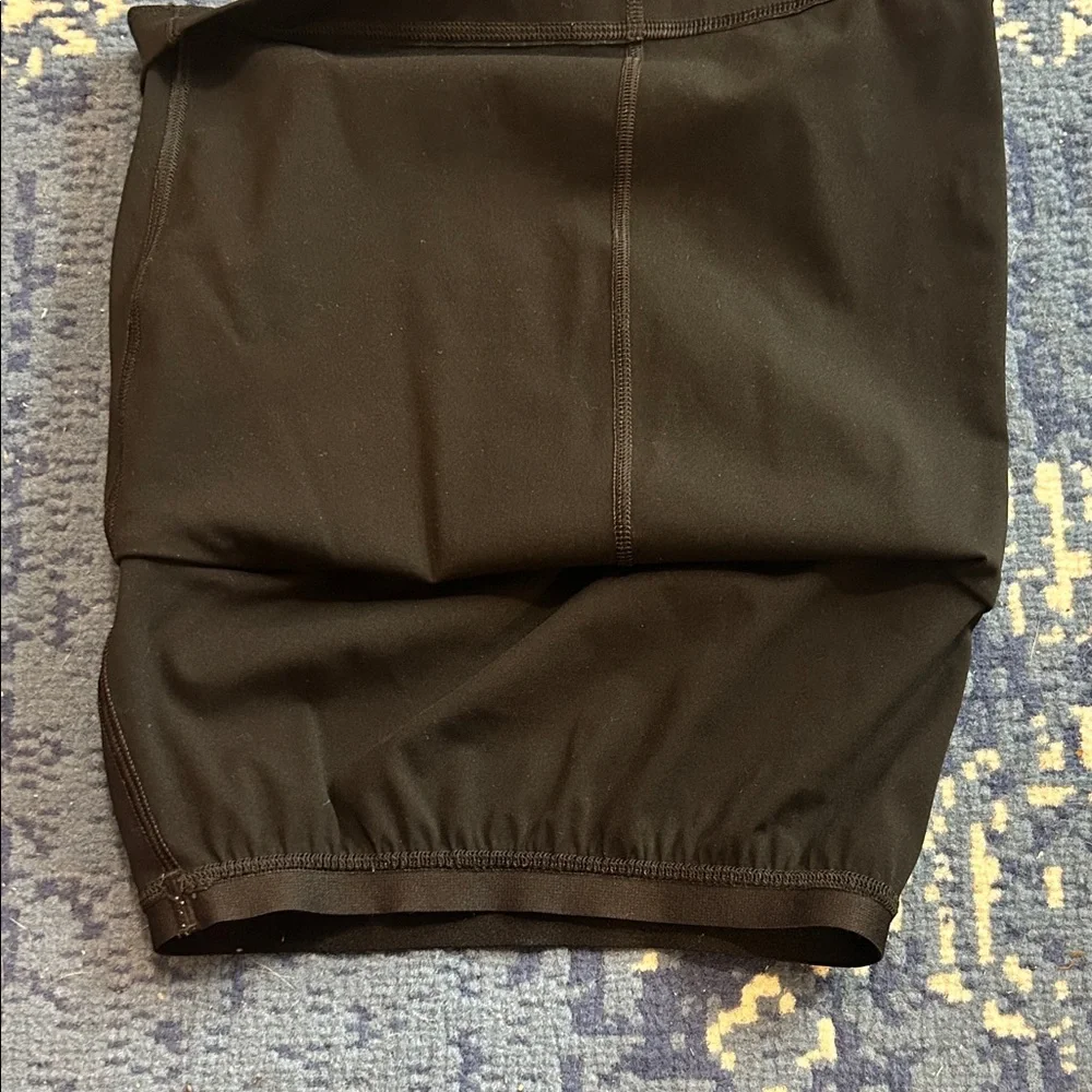 Everlane Perform Tanktop - Picture 4 of 4